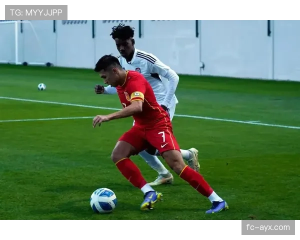 阿联酋队技术配合提升 状态回暖全队信心倍增