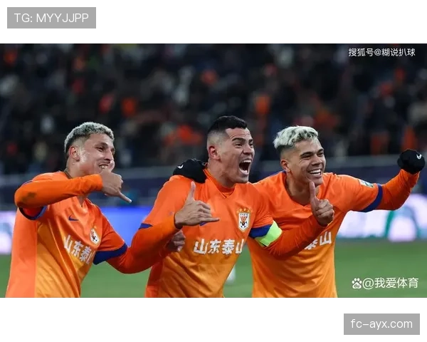 门迪伤病反复致防线告急,球队赛季中段迎严峻挑战与应对策略解析 门迪伤病反复致防线告急,球队赛季中段迎严峻挑战与应对策略解析