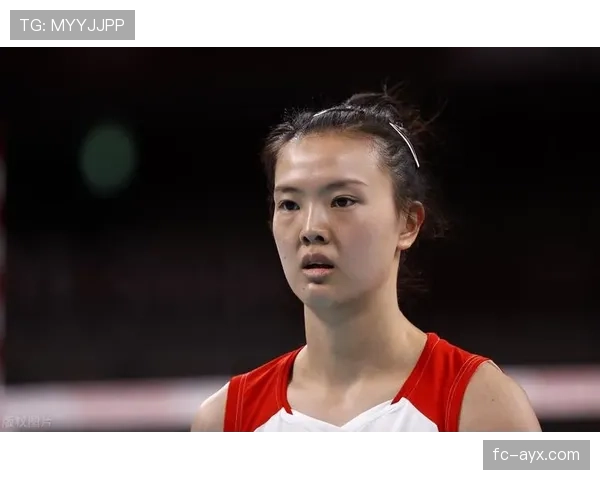 张常宁今天又穿家居服出现在训练场，明星气质和运动员状态到底怎么平衡的？