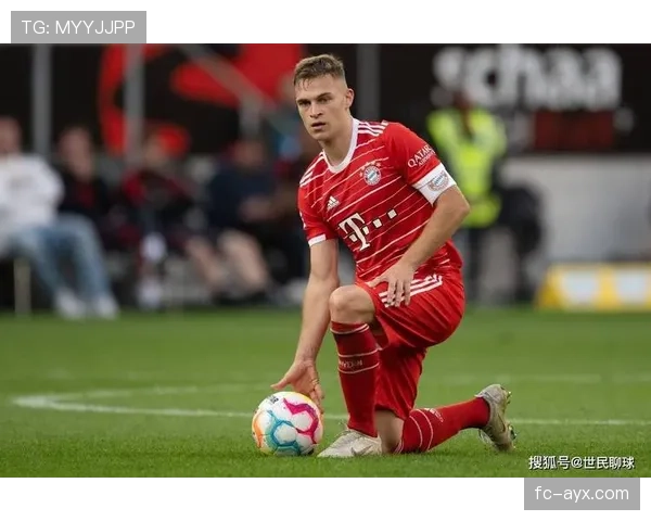 拜仁慕尼黑进攻结构变化：从边路压制转向中路拥堵，战术效果面临考验